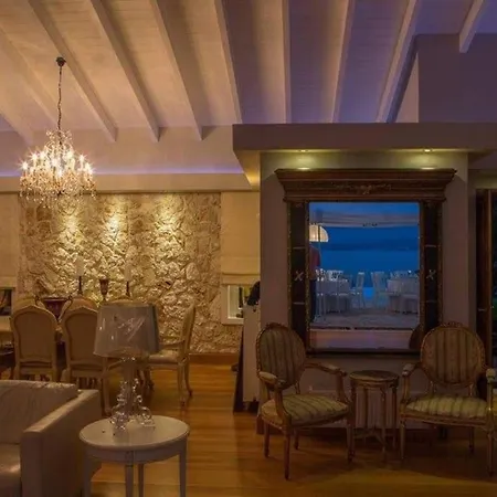 Helios Corfu Kassiopi Villa Kellia