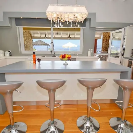 Villa Helios Corfu Kassiopi